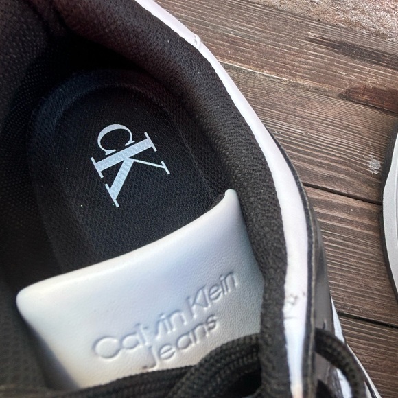 Calvin Klein Size 10.5 Men Low Cmdavery2-r  Sneakers Black/white New Without Box - Picture 14 of 14